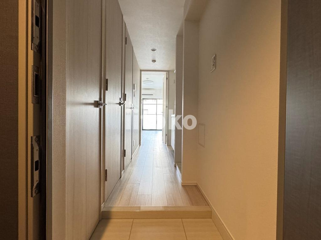S-RESIDENCE浅草の玄関