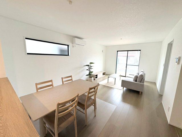 ダイマルタウン　関市稲河町第１　全９区画分譲の浴室|浴室乾燥機は、浴室についている乾燥機で、乾燥の他に換気、暖房、冷風等、さまざまな機能があります。 