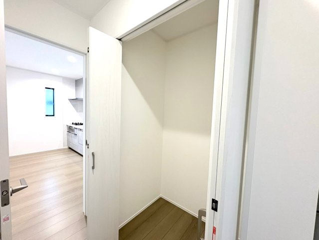ダイマルタウン　関市稲河町第１　全９区画分譲のキッチン|お手入れが楽なステンレスをワークスペース部分に使用した機能的で美しいシステムキッチンを使用しています
