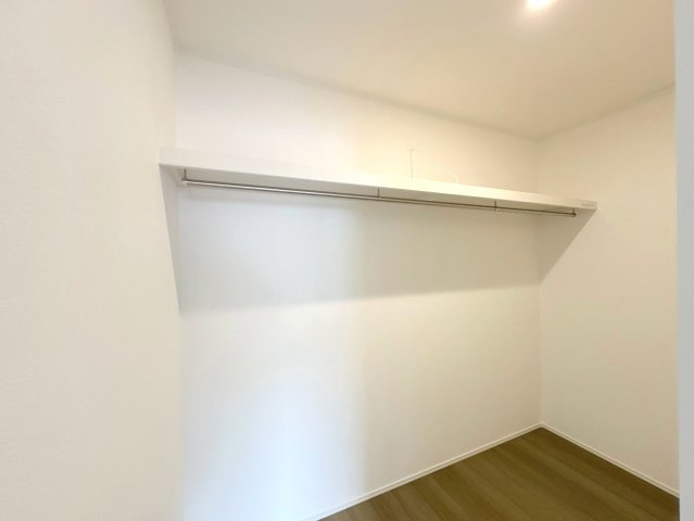 ダイマルタウン　関市稲河町第１　全９区画分譲のキッチン|レンジフード（換気扇）は昔の換気扇と違い掃除がしやすいタイプです。