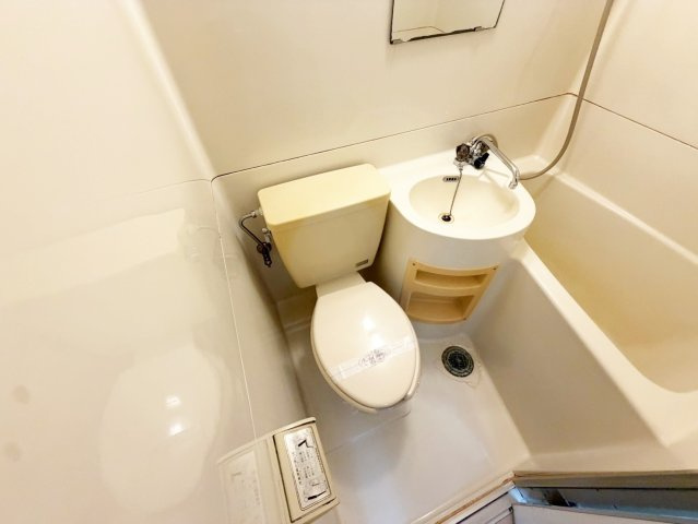 Renatus新大阪のトイレ