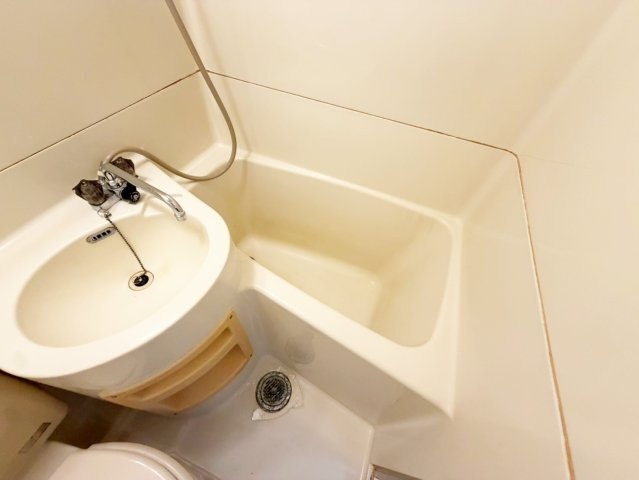 Renatus新大阪の浴室