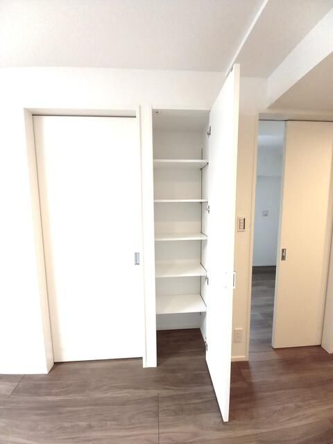 ＨＡＹＡＮＯ　Ｒｅｓｉｄｅｎｃｅ　大塚の収納
