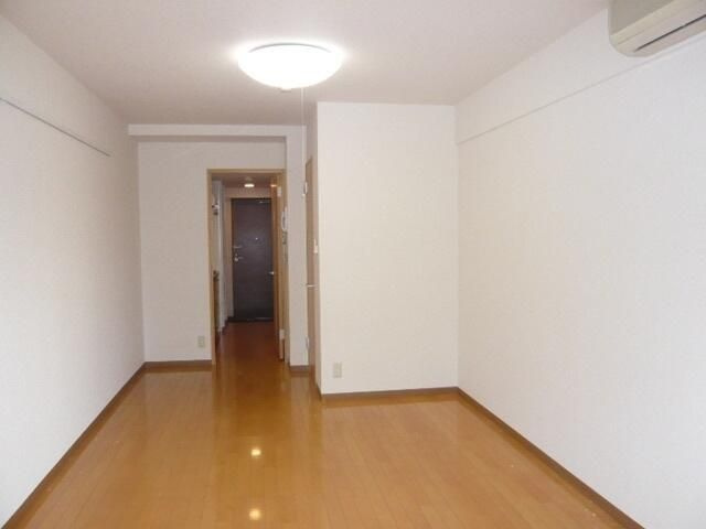 ビイルーム自由が丘の寝室|落ち着いて過ごせるお部屋なので、寝室にいかがでしょうか