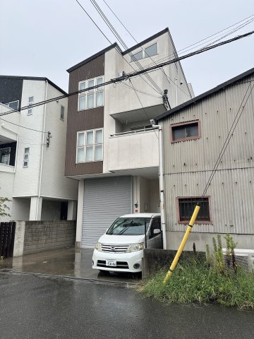 田島１丁目貸倉庫の外観