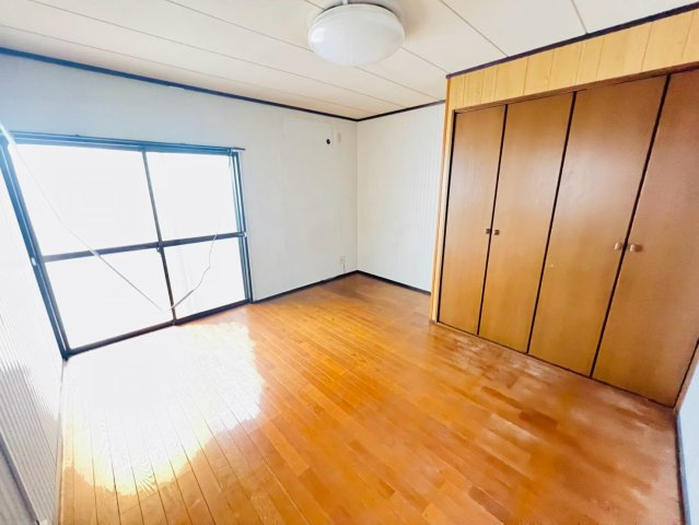 青葉町１丁目貸家の寝室