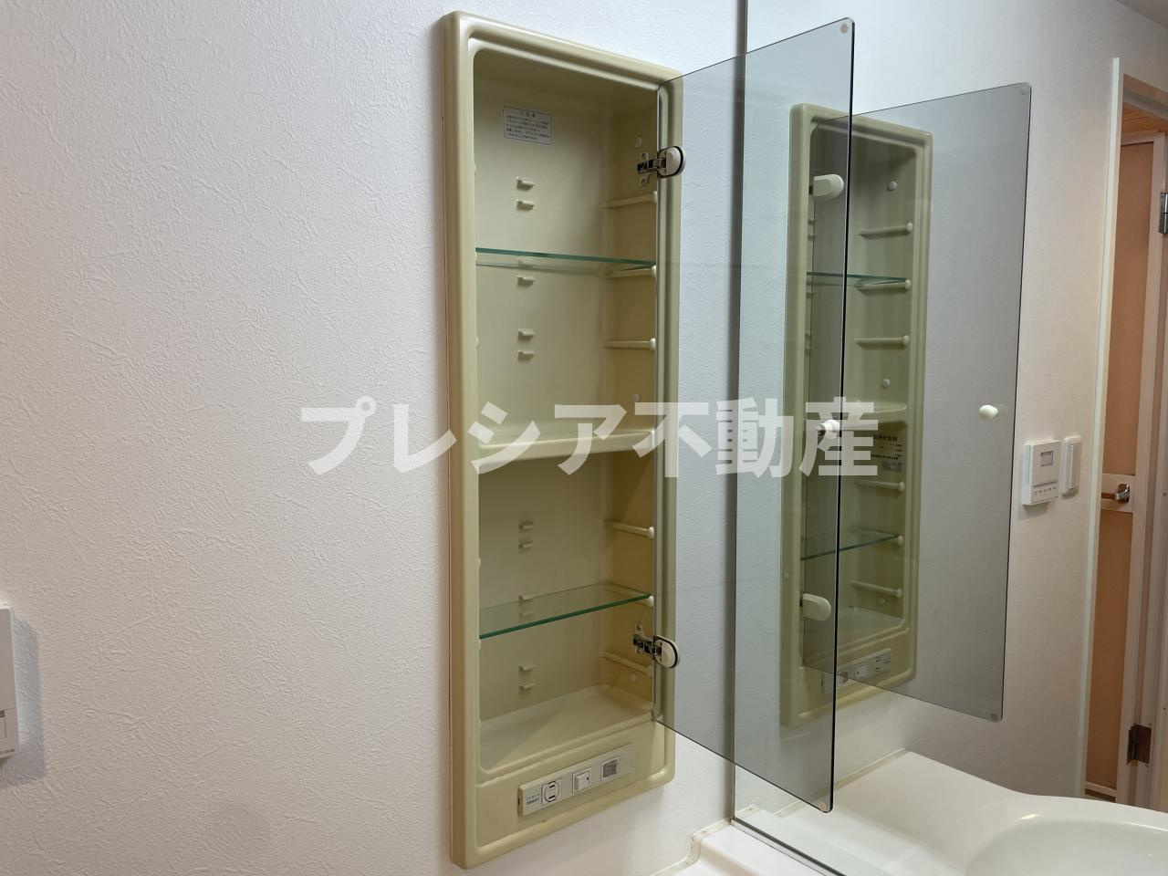 甲子園四番町ハイツの収納