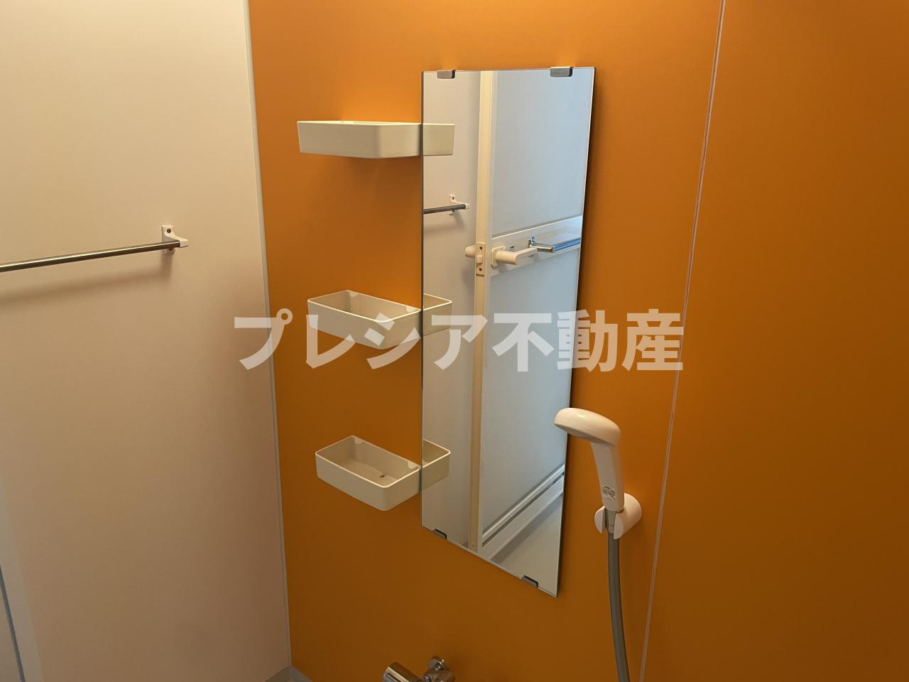 甲子園四番町ハイツの浴室