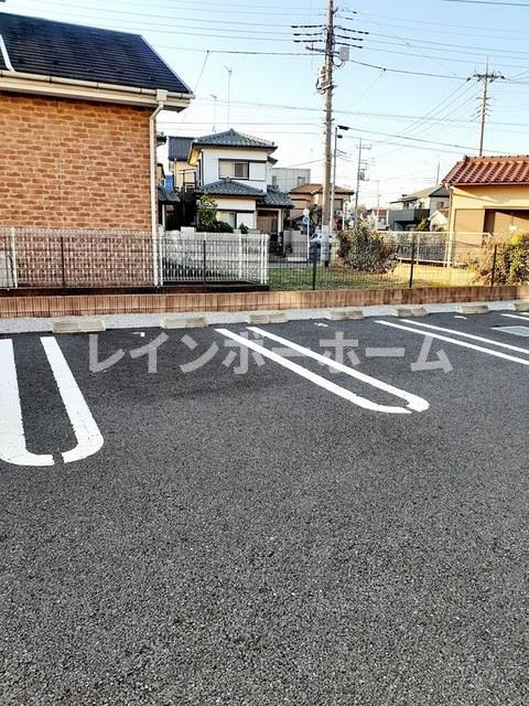 エクセルゲートの駐車場