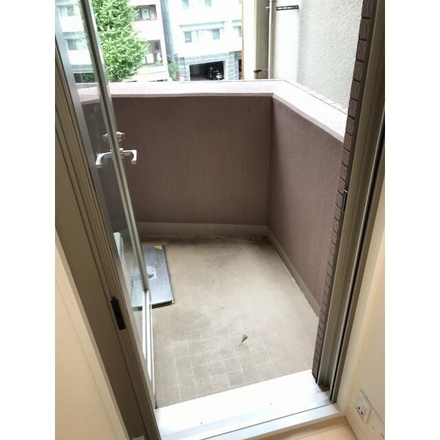 ＫＤＸレジデンス早稲田鶴巻のバルコニー
