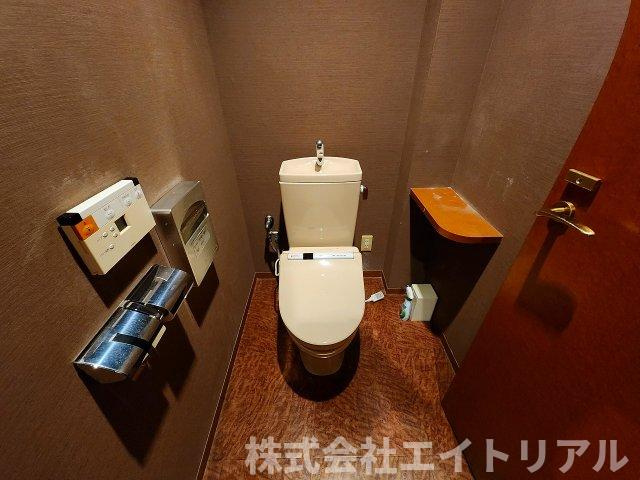 東郷町三ツ池3丁目　貸店舗の内装