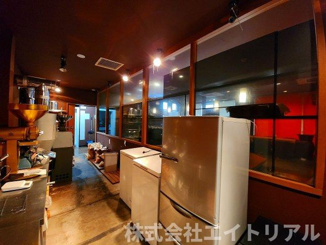 東郷町三ツ池3丁目　貸店舗の内装