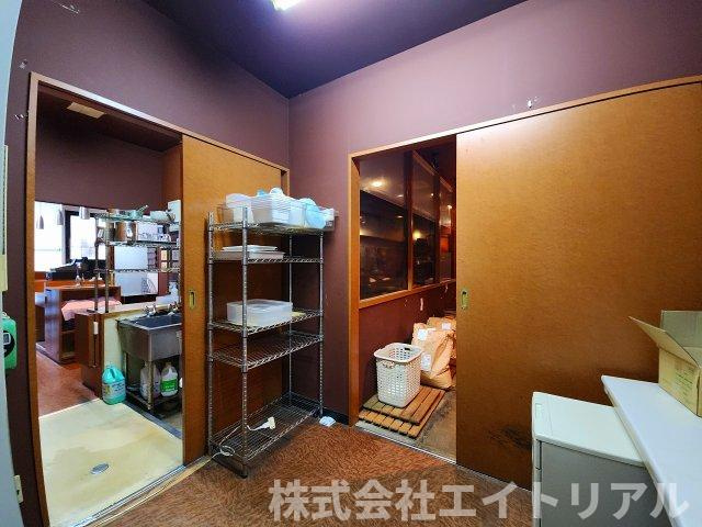東郷町三ツ池3丁目　貸店舗の内装