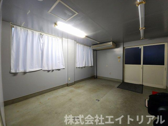 東郷町三ツ池3丁目　貸店舗の内装