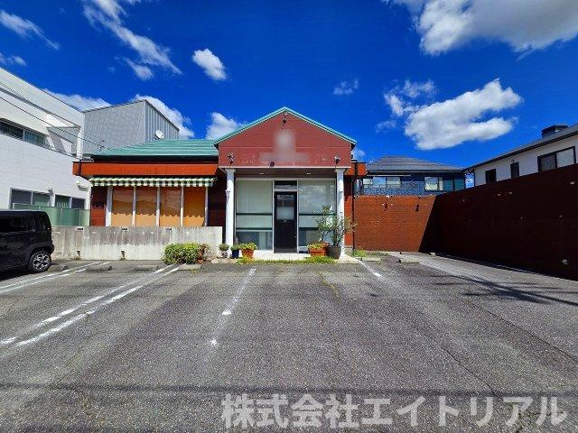 東郷町三ツ池3丁目　貸店舗の外観