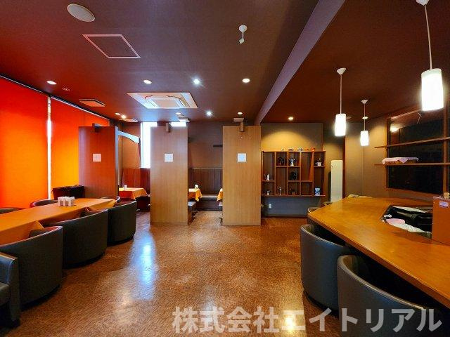 東郷町三ツ池3丁目　貸店舗の内装