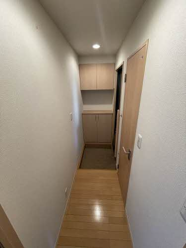シャーメゾン高須台C棟の玄関