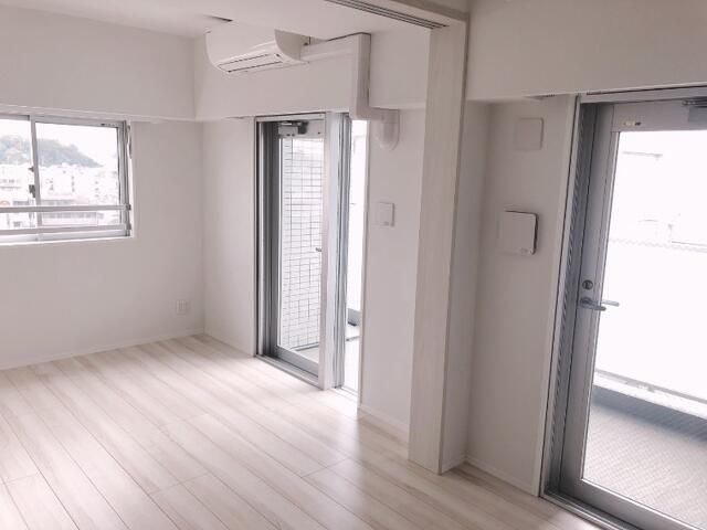 リヴシティ横濱新川町弐番館の寝室