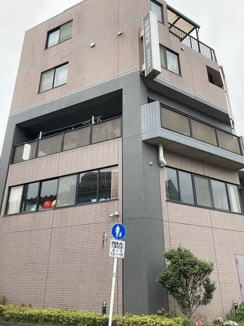 佐藤ビルの外観