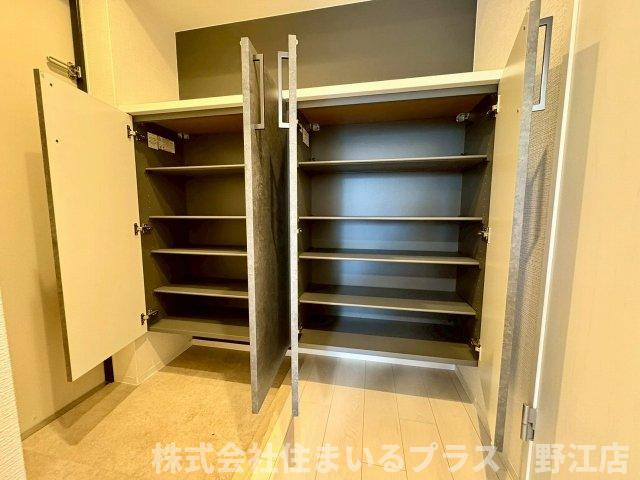 Krystal FimethⅡ番館の収納