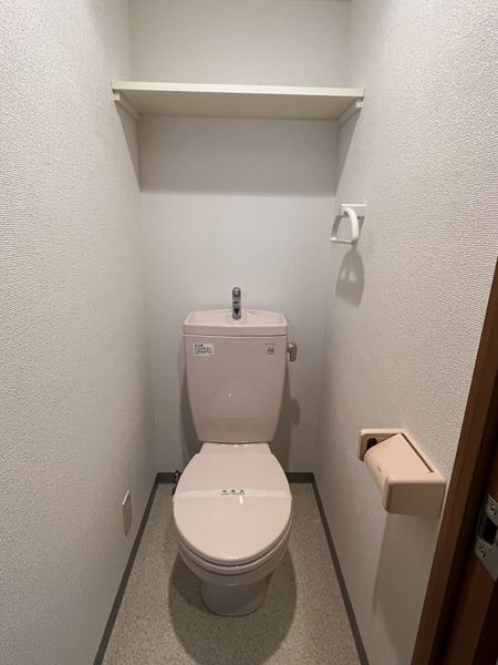 ジュエル等々力のトイレ|コンパクトで使いやすいトイレです