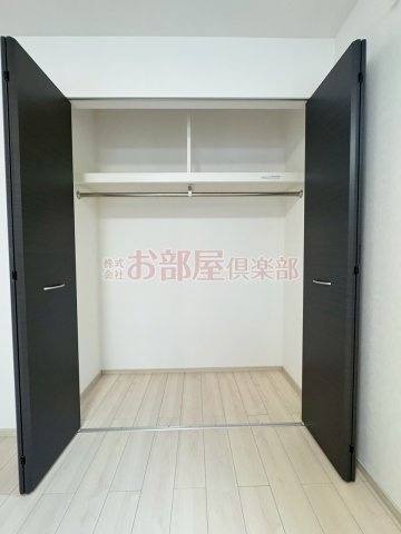 エルグランドパティオ 参番館の収納|こまごまとしたものを収納できそうですね