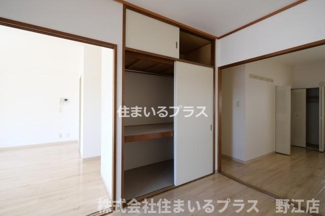 フレアコート京橋の収納