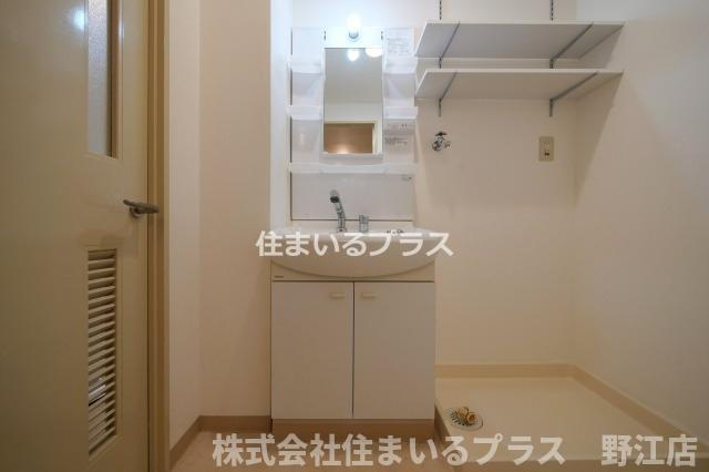 フレアコート京橋の洗面所