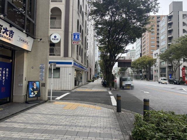 東味ビルの周辺