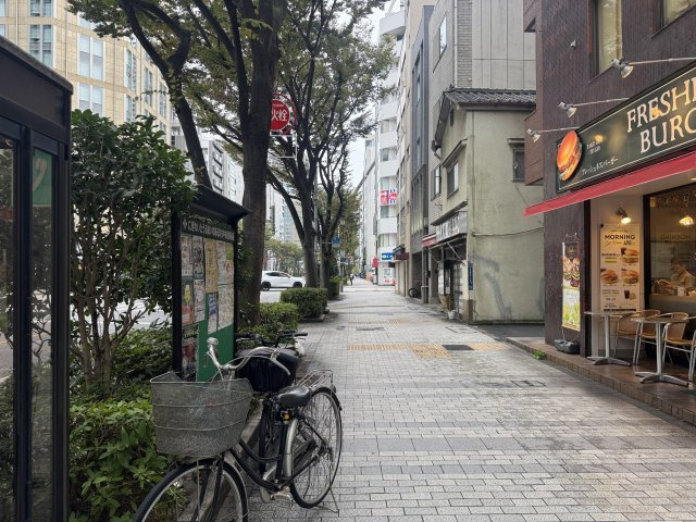 東味ビルの周辺