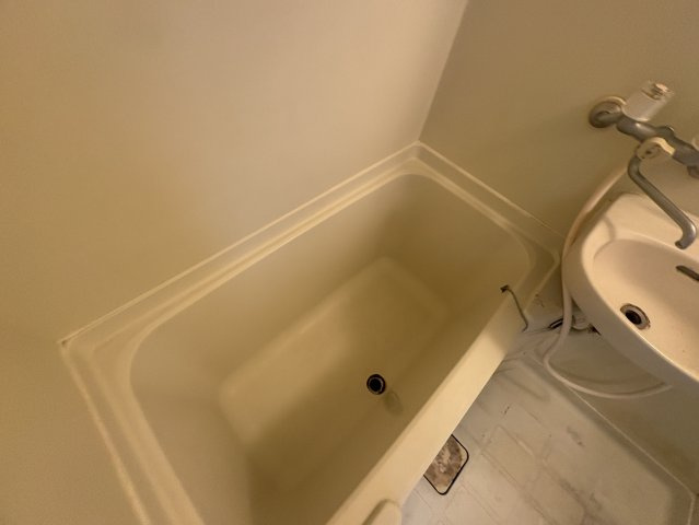 吹田市江の木町の賃貸マンションの浴室