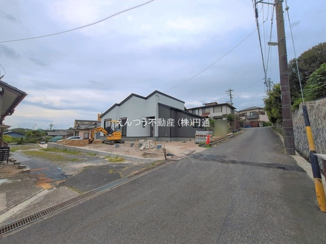 グラファーレ品野町7期の前面道路含む現地写真