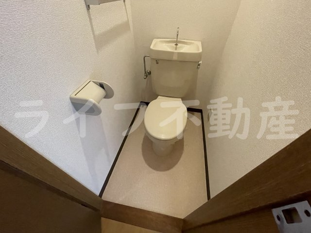 フローレンス岩田のトイレ|トイレです