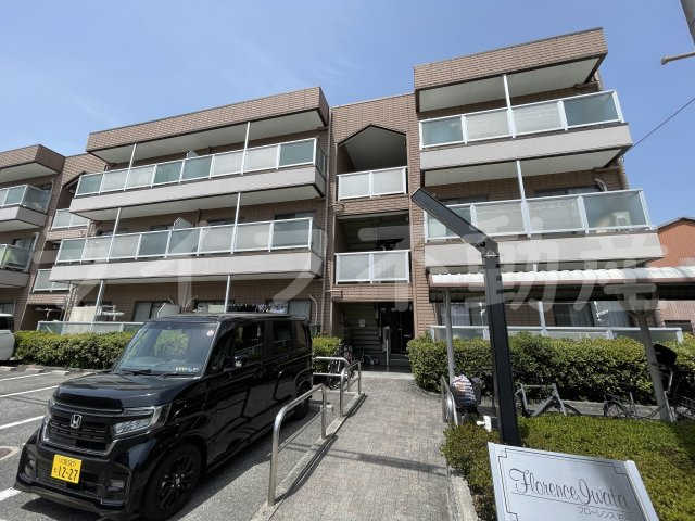 フローレンス岩田の外観|落ち着いた雰囲気の外観です