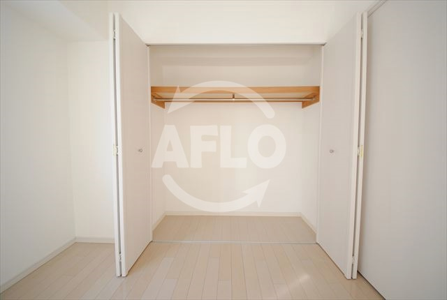 アーデン上本町の収納|アーデン上本町　クローゼット