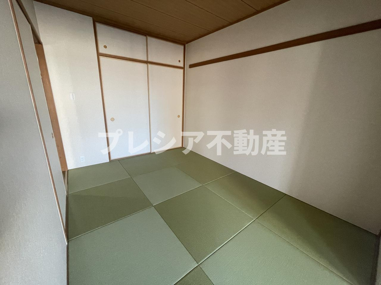 甲子園四番町ハイツの和室