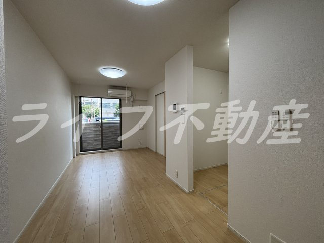 シャルマン大蓮北の間取り|ゆったりとした居間です