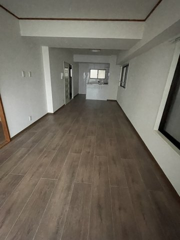 湯島台レジデンスの居間・リビング