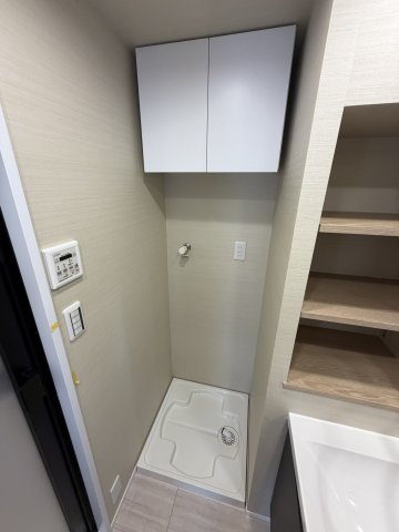 杉並区高円寺北２丁目の中古マンションのランドリースペース