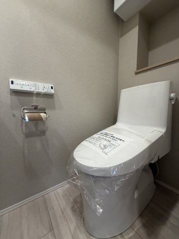 杉並区高円寺北２丁目の中古マンションのトイレ