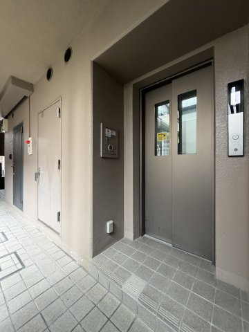 杉並区高円寺北２丁目の中古マンションのその他共用部分|エレベーター