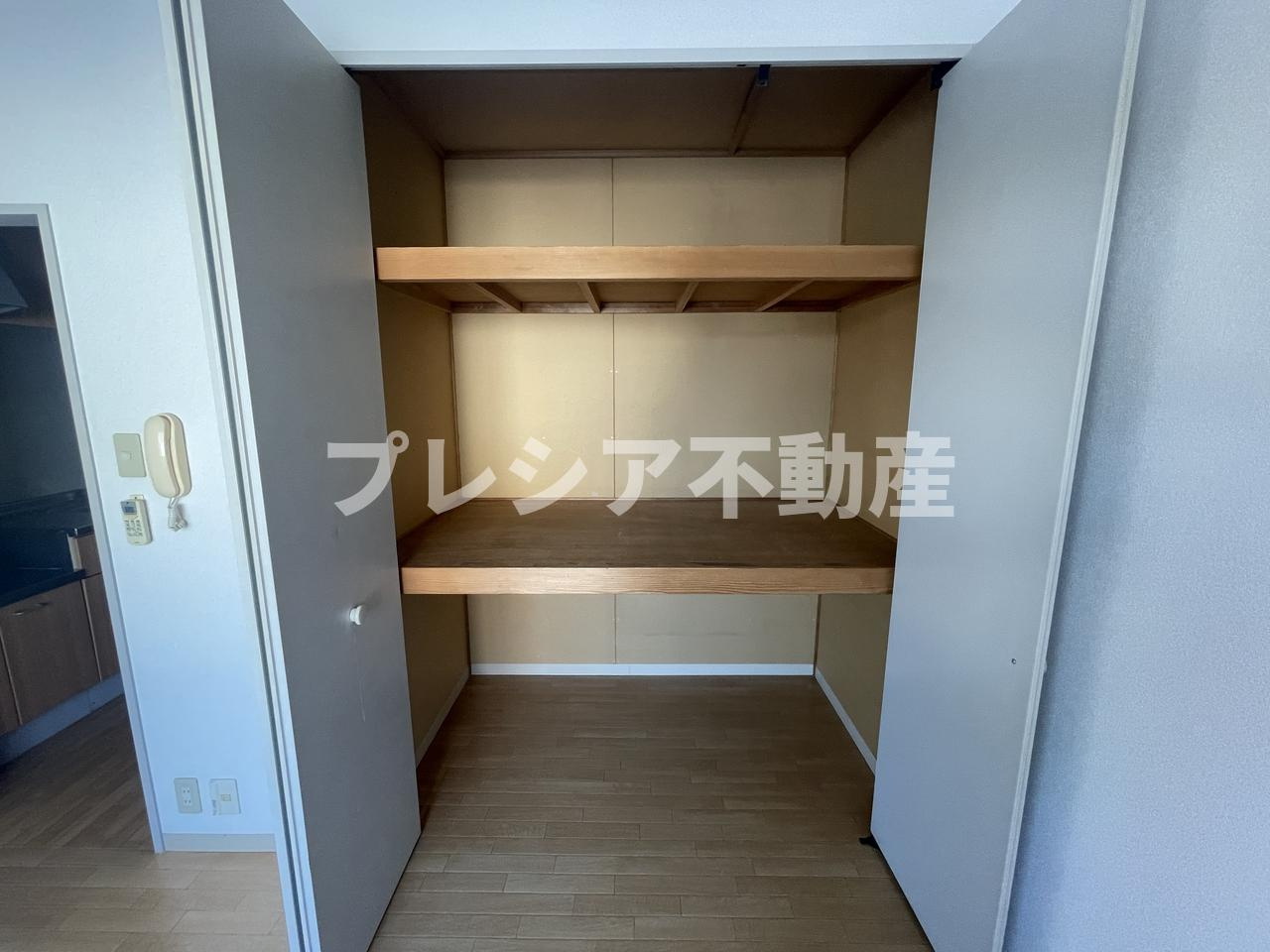 サニーテラス甲子園一番町の収納