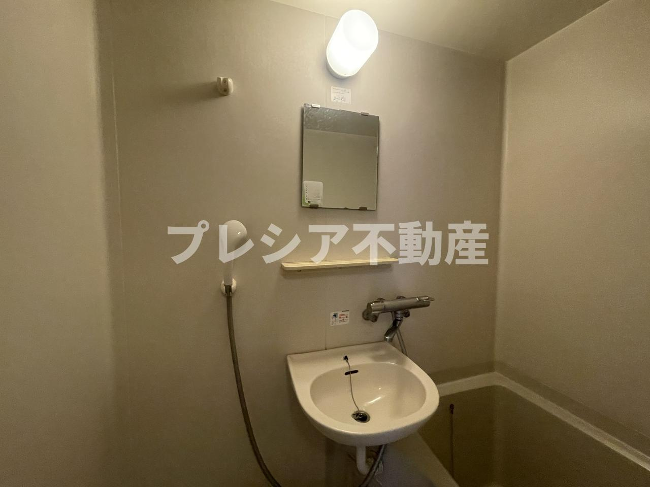 サニーテラス甲子園一番町の洗面所