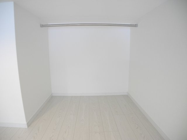 MODERN PALAZZO Kuyama Bildのその他