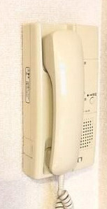 AZ　ASAKUSABASHIのセキュリティ|インターホン