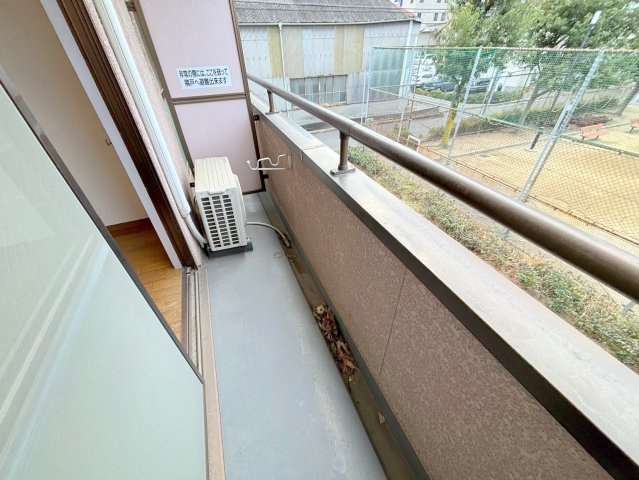 メゾンアリュールのバルコニー