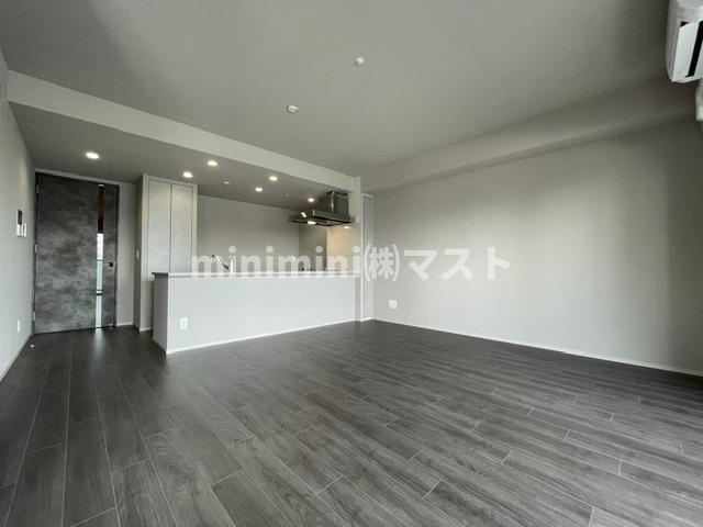 ブランシエスタ上本町の居間・リビング