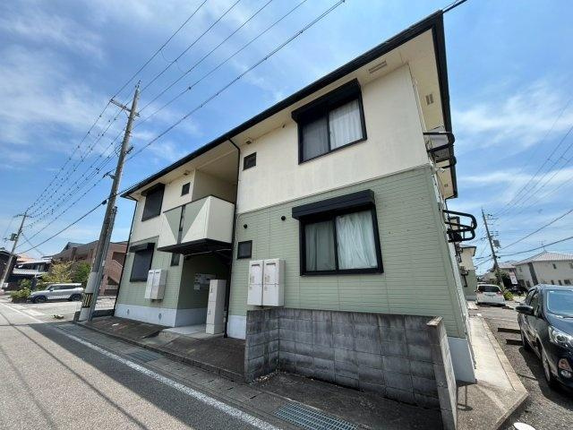 黒川グリーンハイツ　Ｃ棟の外観