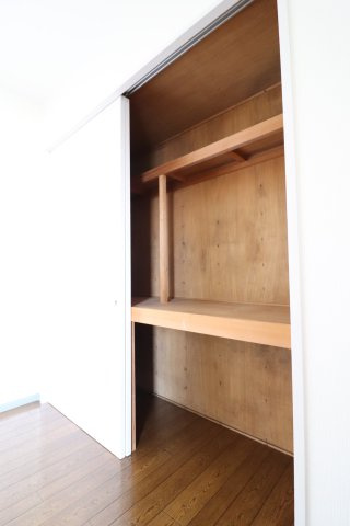 ヴィラ貴瀬３号館の収納