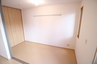 ＰＲＯＣＥＥＤ　ＧＡＲＤＥＮの寝室